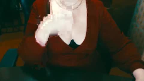 Snapshot of charlottextasty chatting on 12-16-24, 05:43 CharlotteXTasty online show from 12-16-24, 05:43