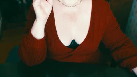 Snapshot of charlottextasty chatting on 01-27-25, 11:00 CharlotteXTasty online show from 01-27-25, 11:00