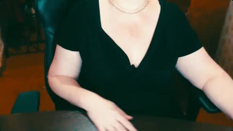 Snapshot of charlottextasty chatting on 01-29-25, 01:07 CharlotteXTasty online show from 01-29-25, 01:07