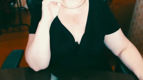 Snapshot of charlottextasty chatting on 01-30-25, 05:06 CharlotteXTasty online show from 01-30-25, 05:06