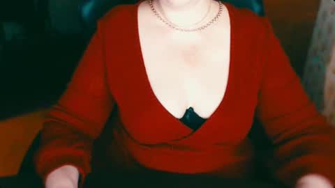 Snapshot of charlottextasty chatting on 02-08-25, 12:50 CharlotteXTasty online show from 02-08-25, 12:50