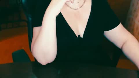 Snapshot of charlottextasty chatting on 02-15-25, 11:17 CharlotteXTasty online show from 02-15-25, 11:17