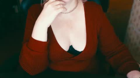 Snapshot of charlottextasty chatting on 02-18-25, 10:05 CharlotteXTasty online show from 02-18-25, 10:05
