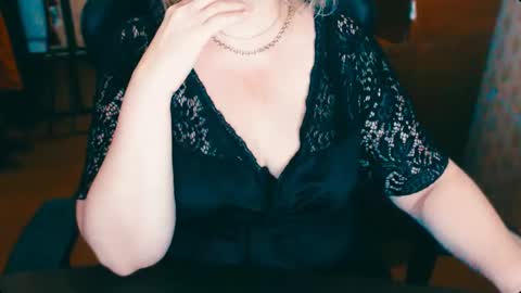 Snapshot of charlottextasty chatting on 03-05-25, 04:24 CharlotteXTasty online show from 03-05-25, 04:24