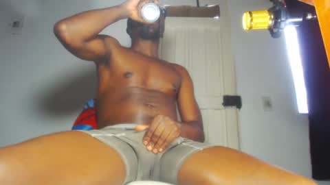 charly_vergonti_ online show from 03-11-25, 08:53