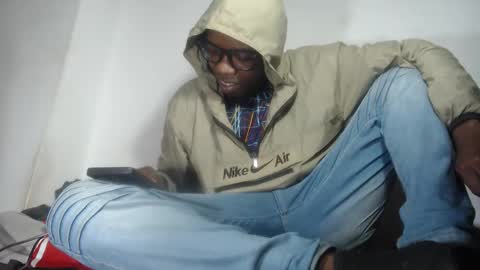 charly_vergonti_ online show from 11-23-25, 11:48