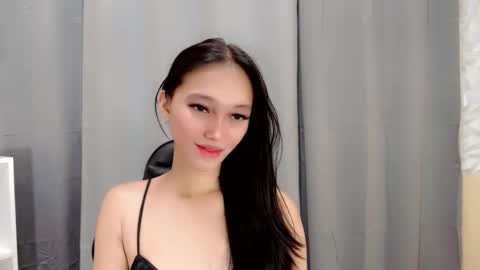 charm_fuckdoll8 online show from 04-23-26, 12:34