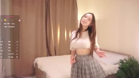 Snapshot of charmainepenny chatting on 11-06-25, 02:29 Sofia online show from 11-06-25, 02:29