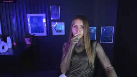 Snapshot of charmbianca chatting on 02-01-25, 08:18 Bianca online show from 02-01-25, 08:18