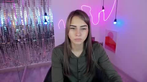 Snapshot of charmbianca chatting on 02-09-25, 05:19 Bianca online show from 02-09-25, 05:19