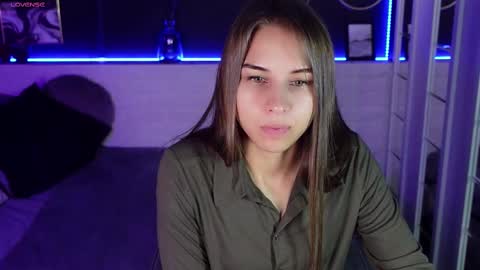 Snapshot of charmbianca chatting on 02-19-25, 05:27 Bianca online show from 02-19-25, 05:27