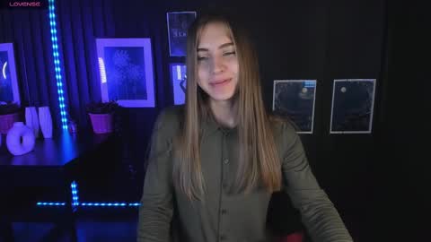 Snapshot of charmbianca chatting on 02-21-25, 05:24 Bianca online show from 02-21-25, 05:24