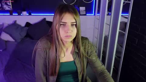 Snapshot of charmbianca chatting on 02-23-25, 05:34 Bianca online show from 02-23-25, 05:34