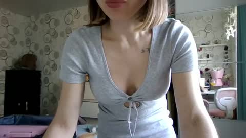 charming__chick online show from 05-23-26, 02:43