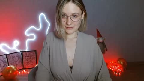 Michelle  online show from 01-03-25, 03:38