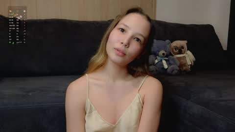 Snapshot of charming_evaa chatting on 04-12-26, 04:34 Eva online show from 04-12-26, 04:34