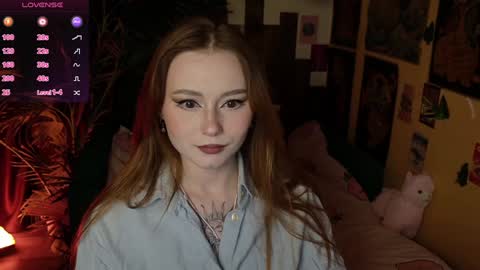 Snapshot of charming_lilly chatting on 02-03-25, 10:14 Lissa online show from 02-03-25, 10:14