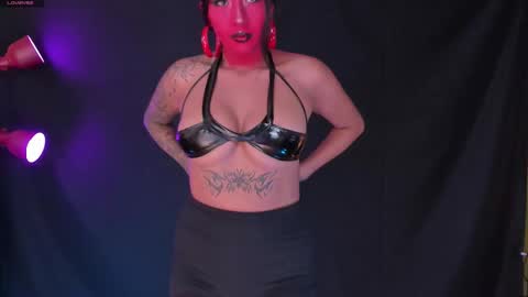 Victoria online show from 10-31-25, 08:43