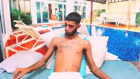 Jah online show from 04-10-26, 05:50