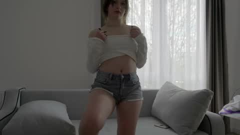 katie online show from 04-22-26, 02:29