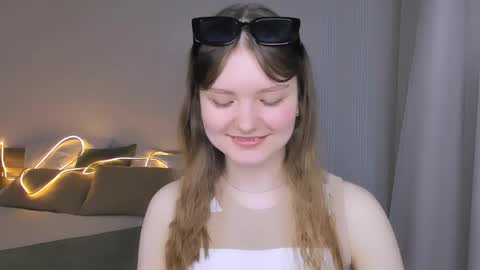 Im Eva online show from 05-24-26, 03:22