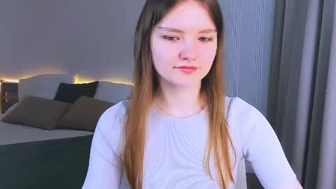Im Eva online show from 05-26-26, 04:19