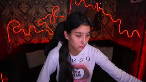 Snapshot of charmmocco chatting on 01-20-25, 07:58 SweetMoco online show from 01-20-25, 07:58