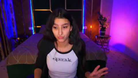 Snapshot of charmmocco chatting on 01-27-25, 09:55 SweetMoco online show from 01-27-25, 09:55