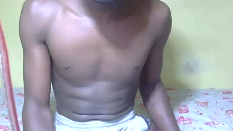 charmzboy online show from 10-05-25, 08:01