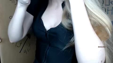 Snapshot of charurbab chatting on 02-28-26, 12:17 Anna online show from 02-28-26, 12:17