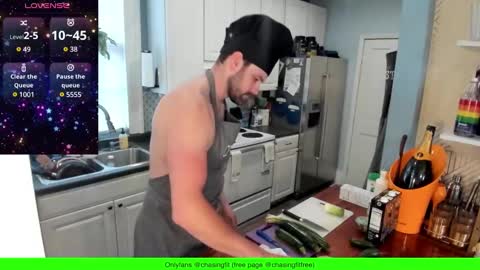 Snapshot of chasemason20 chatting on 03-07-25, 10:21 Onlyfans chasingfit Instagram the arguer Twitter chasingfitOF online show from 03-07-25, 10:21