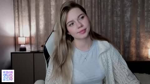 Emilia online show from 05-27-26, 05:04