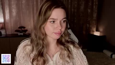 Emilia online show from 05-29-26, 05:05