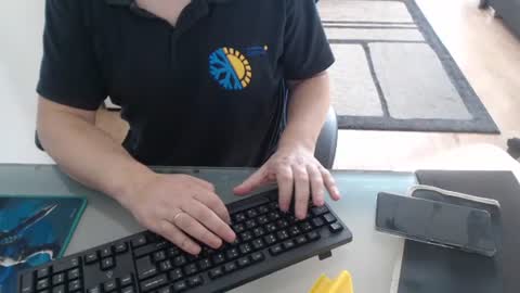 Egor Skornyakov online show from 02-04-25, 12:44