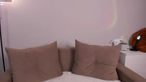 Snapshot of chatur_babes_ chatting on 05-18-26, 10:32 Im Elya inst Elya Elfie online show from 05-18-26, 10:32