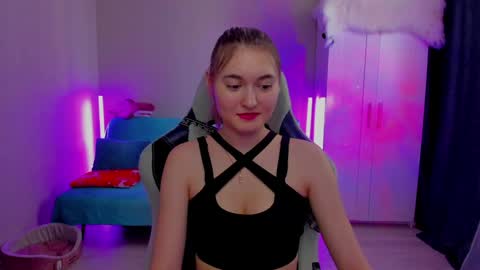 Betty online show from 02-08-25, 08:09