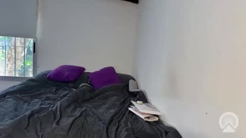 chavitaxxx online show from 10-13-25, 08:20