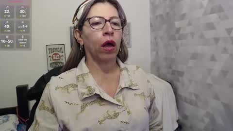 CHAYLA VICTORIA RUIZ  online show from 09-15-25, 09:26