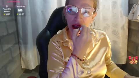 CHAYLA VICTORIA RUIZ  online show from 03-19-26, 01:04