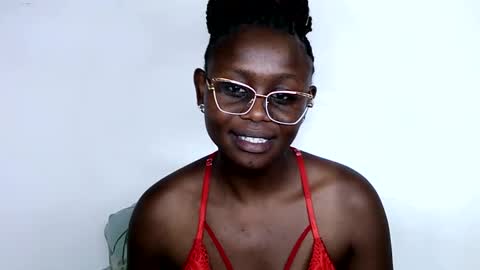 Snapshot of cheeky_charms chatting on 10-18-25, 03:57 cheeky_charms online show from 10-18-25, 03:57