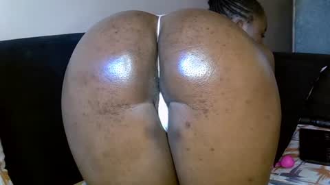 cheeky_charms online show from 06-24-26, 06:45