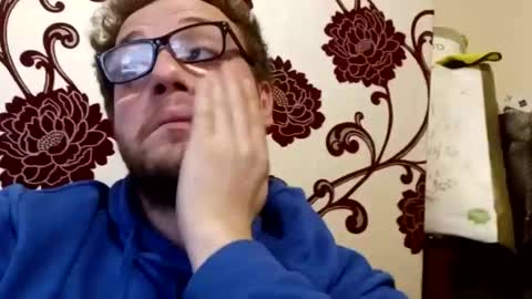 cheekycha539041 online show from 01-04-25, 04:43