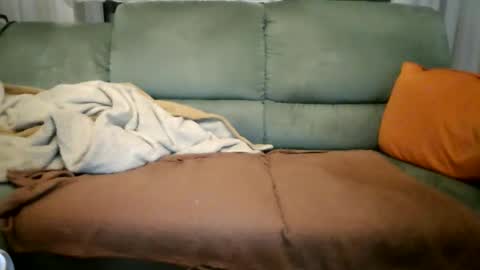 Tom online show from 11-27-25, 10:56