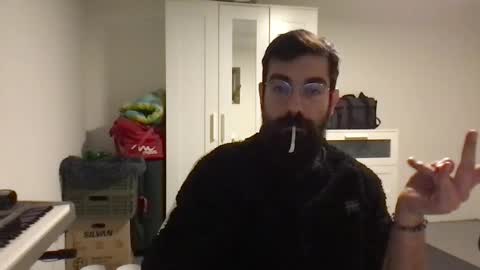 Snapshot of cheftoti chatting on 01-26-25, 07:41 cheftoti online show from 01-26-25, 07:41