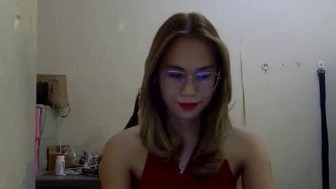 Snapshot of chelly4u69 chatting on 09-24-25, 04:38 chelly4u69 online show from 09-24-25, 04:38