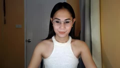 chelly4u69 online show from 03-27-26, 10:48