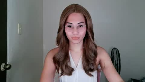 Snapshot of chelly4u69 chatting on 07-03-26, 01:23 chelly4u69 online show from 07-03-26, 01:23
