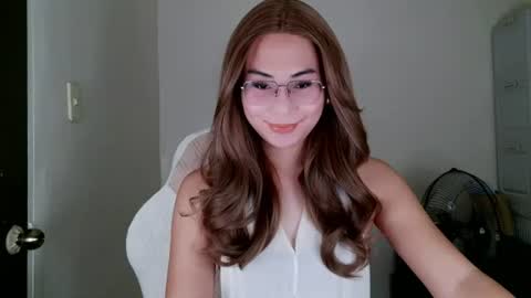 Snapshot of chelly4u69 chatting on 08-02-26, 10:41 chelly4u69 online show from 08-02-26, 10:41