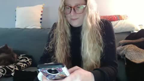 Chelsea online show from 12-20-24, 07:39