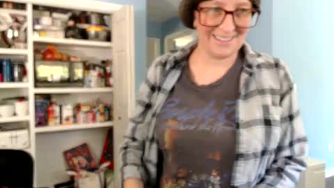 Chelsea online show from 09-20-25, 03:46